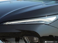 Advertised price is the cash purchase price only and may not be compatible with lease or finance off... (image 9)