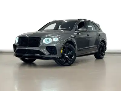 Découvrez le parfait équilibre entre luxe, performance et prestige avec ce magnifique Bentley Bentay...