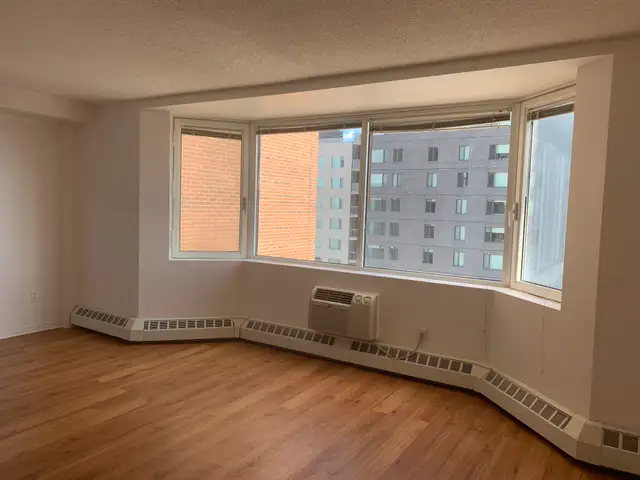 UNFURNISHED BACHELOR  - AVAILABLE NOW 7th floor62864751671170121