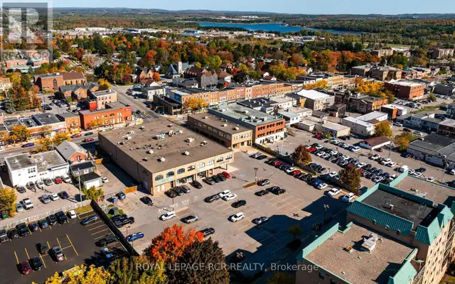 205 - 190 BROADWAY Orangeville, Ontario in Commercial & Office Space for Rent in Oakville / Halton Region - Image 6