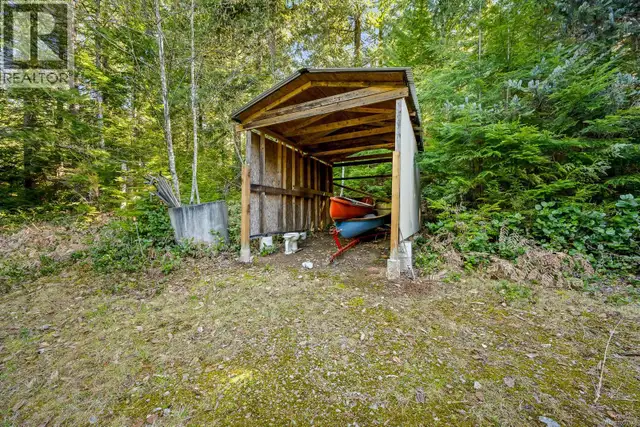 1632 Carrington Bay Rd Cortes Island, British Columbia in Houses for Sale in Campbell River - Image 19