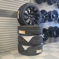 New 22" Range Rover Wheels & Tires | Land Rover L460 285/40R23 Calgary Alberta Preview
