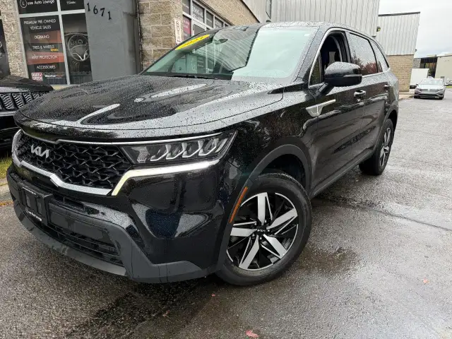 2023 Kia Sorento LX Premium - AWD, 3RD ROW! HEATED SEATS/STRING  in Cars & Trucks in Ottawa - Image 3