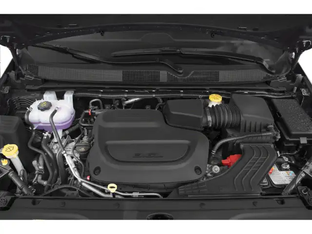2027 Chrysler Grand Caravan SXT in Cars & Trucks in Markham / York Region - Image 23