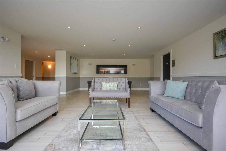 Symphony Suites Apartments - 2 Bedroom, 2 Bath Apartment for Ren 5