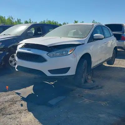 Retirez vos propres pièces de voiture d'occasion et économisez gros sur les réparations de voiture....