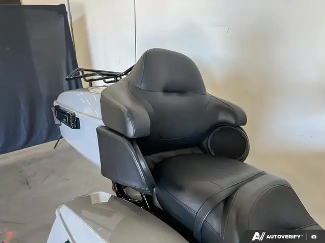 2024 Harley-Davidson FLTRK - Road Glide(TM) Limited in Sport Touring in Calgary - Image 22