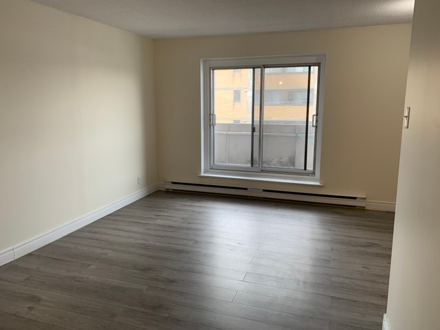 1300 Côte Vertu — photo 3