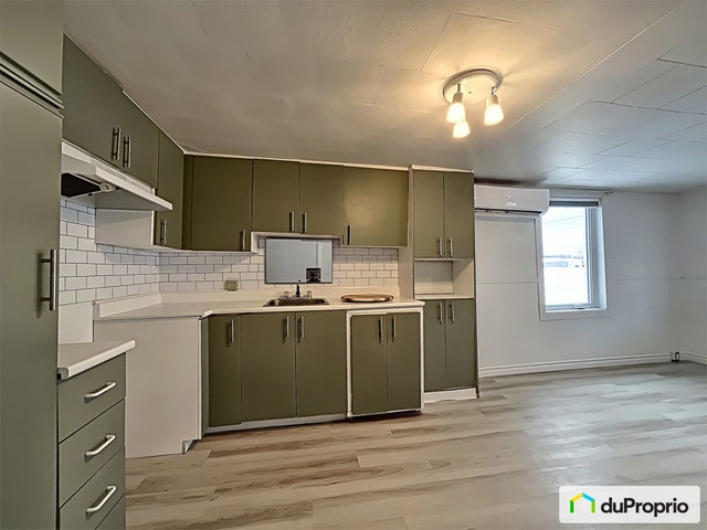 $150,000 - Bungalow for sale in St-Cyprien — photo 1
