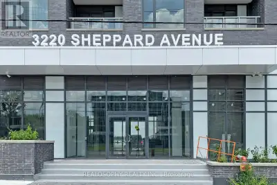 Step into this gorgeous 2-bedroom, 2-bathroom corner unit at East 3220 Condos, crafted for a vibrant...