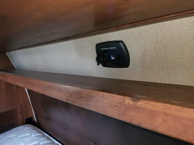 2014 Keystone OUTBACK 312 BH in Travel Trailers & Campers in St. Albert - Image 58