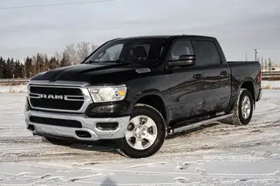 3.55 REAR AXLE RATIO,ENGINE: 3.6L PENTASTAR VVT V6 W/ETORQUE (STD),GVWR: 3 129 KGS (6 900 LBS) (STD)...