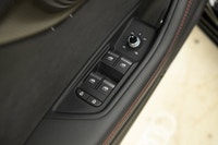 Brake Assist,Tires - Front Performance,Power Steering,Auxiliary Audio Input,Tires - Rear Performance... (image 9)