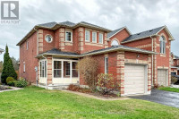 25 CREEKWOOD CRES Whitby, Ontario