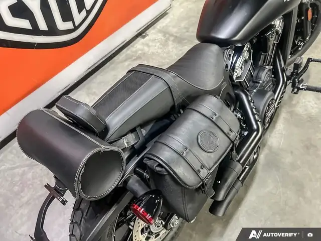 2022 Indian Motorcycle Scout(R) Bobber ABS Black Metallic in Street, Cruisers & Choppers in Calgary - Image 23