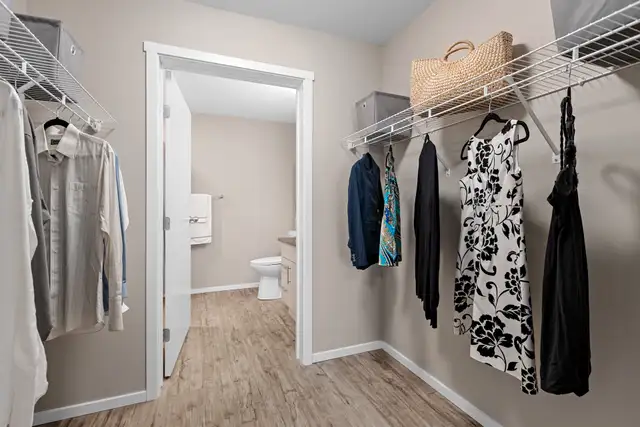 Pet-Friendly One Bedroom One Bath with In-suite Laundry for Rent in Long Term Rentals in Ottawa - Image 17