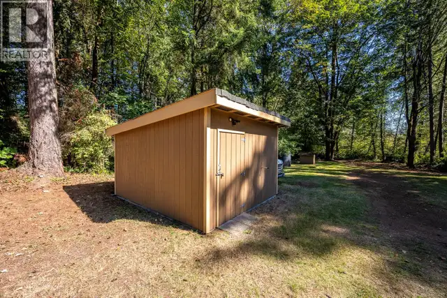 3465 CESSFORD Rd Courtenay, British Columbia in Houses for Sale in Comox / Courtenay / Cumberland - Image 41