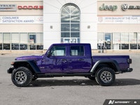 This Jeep Gladiator boasts a Regular Unleaded V-6 3.6 L/220 engine powering this Automatic transmiss... (image 1)