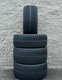 (98%)2x 275/45R21 & 2x 315/40R21 Nokian Hakkapeliitta R3 Winters City of Toronto Toronto (GTA) Preview