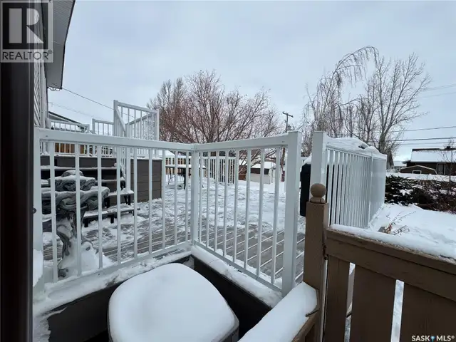 604 5th AVENUE W Assiniboia, Saskatchewan in Houses for Sale in Moose Jaw - Image 40