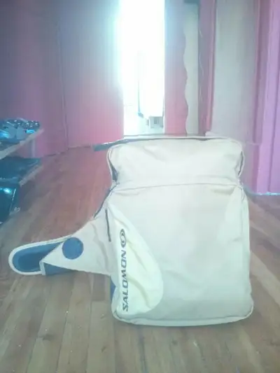 SAC À DOS SALOMON NEUF, View more