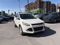 Le Ford Escape SE 2015 est un VUS compact polyvalent qui offre un excellent équilibre entre confort,... (image 2)