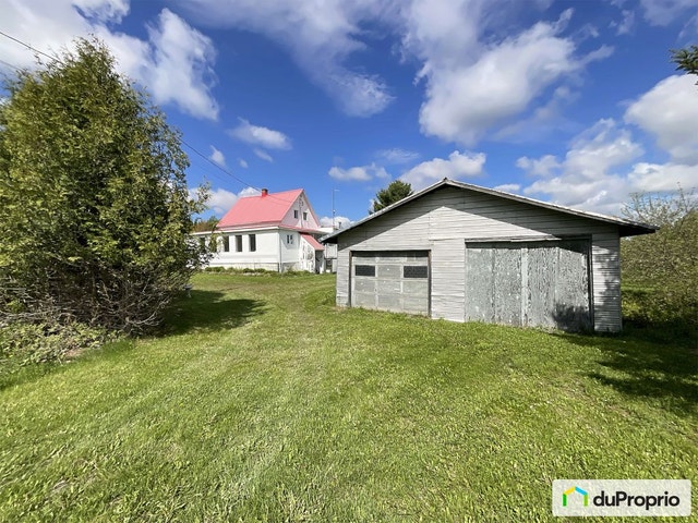 $159,000 - 1 1/2 Storey for sale in Ste-Praxède — photo 1
