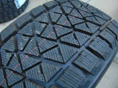 Nooo email ,. *IF YOU SEE THIS AD, TIRES STILL FOR SALE* 2 Brand NEW 235/55/19 BRIDGESTONE blizzak W...