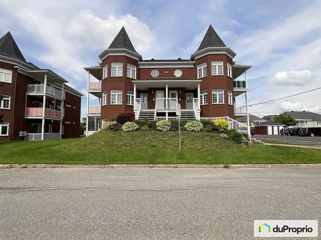 $300,000 - Condominium for sale in Levis — photo 2