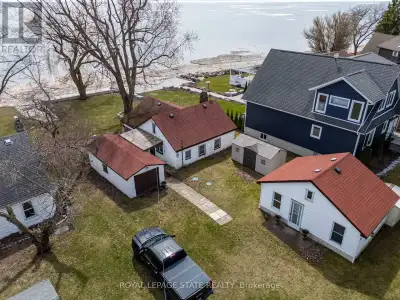 Nestled on the shores of Lake Erie, this cozy 3 season waterfront cottage offers an idyllic escape f...
