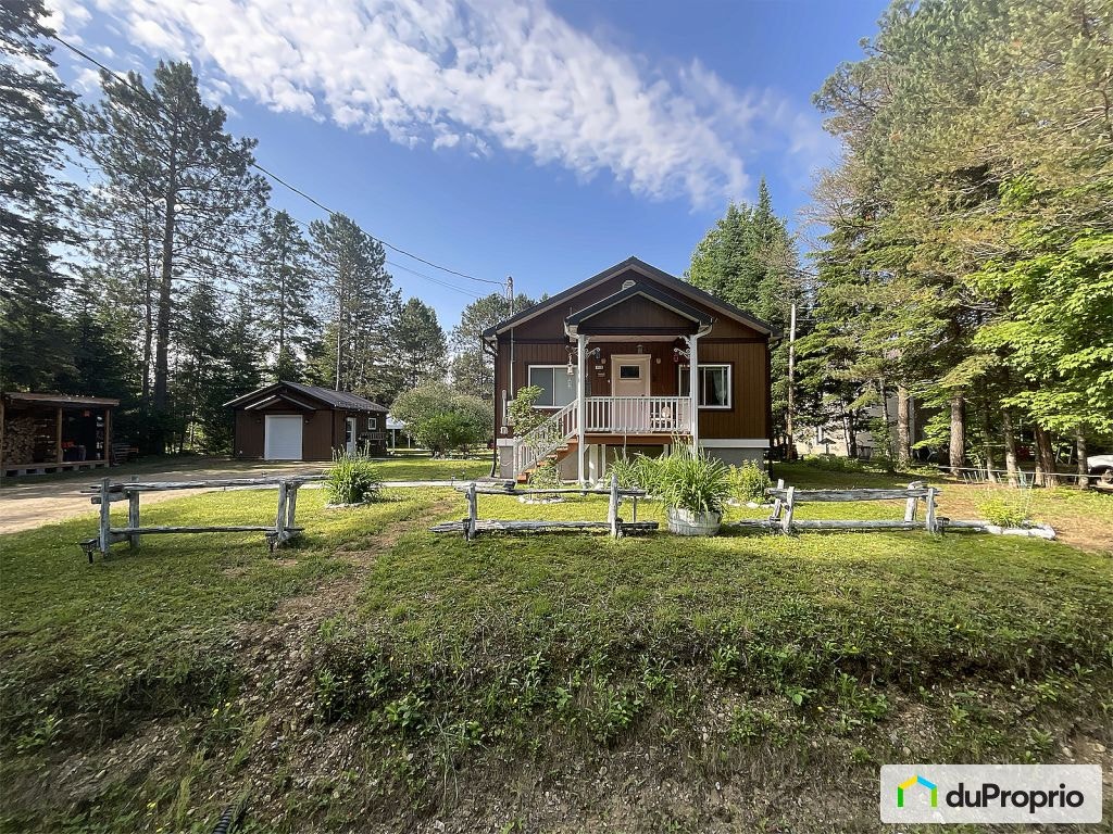 $316,000 - Bungalow for sale in Lac-des-Plages — photo 2