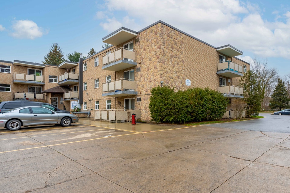 Portage Place Apartments - 2 Bedroom Apartment for Rent - Niagar 2