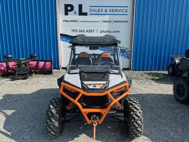 Polaris® RZR S 900 White in ATVs in Kapuskasing - Image 3