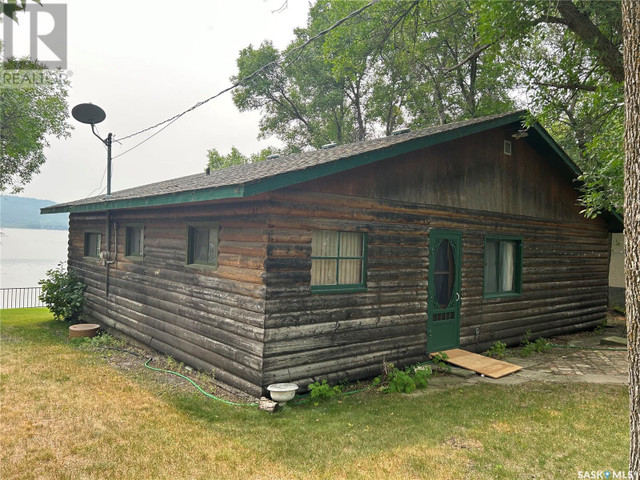 Kenny cabin. Crooked Lake, Saskatchewan in Houses for Sale in Regina - Image 4