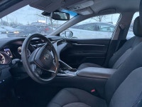 PRIX ET QUALITÉ IMBATTABLE venez découvrir notre TOYOTA CAMRY 2018 LE + BANCS CHAUFFANTS + CAM DE RE... (image 5)