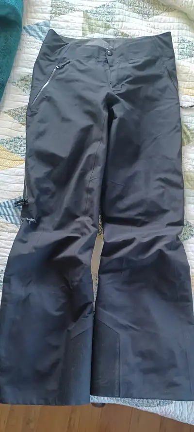 Women's Arc'teryx  Ravenna Ski Pants Size 4, View more