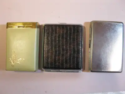 Vintage cigarette cases, metal and 2 leather,
