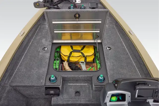 2026 TRACKER ProTeam 175 TXW Fishing boat in Powerboats & Motorboats in Prince Albert - Image 39