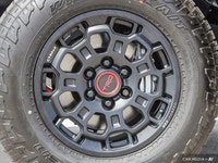 Come visit our London Infiniti team, you can find us at 1055 Wharncliffe Rd S Suite 101, London, ON... (image 8)