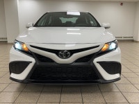 Introducing the 2023 Toyota Camry SE, a sedan that marries elegance with efficiency, creating a driv... (image 7)