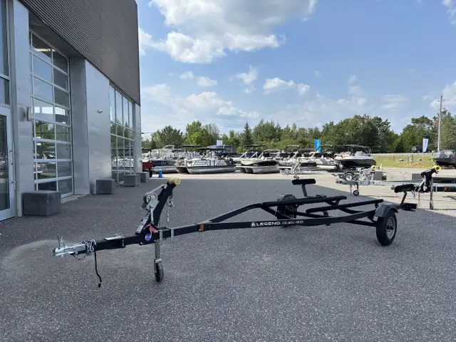 2023 ShoreLand'r DUV15TM 16' Boat Trailer in Powerboats & Motorboats in Sudbury - Image 8