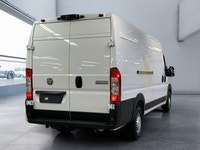 Check out this vehicle's pictures, features, options and specs, and let us know if you have any ques... (image 4)