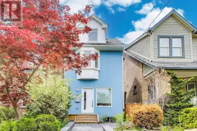 BSMT - 846 CARLAW AVENUE Toronto (Playter Estates-Danforth), Ont