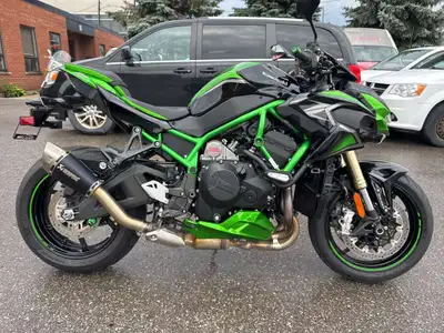 Check out this 2021 Kawasaki Z H2 SE Supercharged with only 5,007kms. Be sure to follow us on Instag...