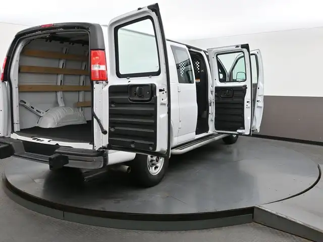 2023 GMC Savana Cargo **SALE PENDING** in Cars & Trucks in City of Halifax - Image 51