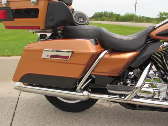 2008 Harley-Davidson FLTR Road Glide Low 49,000 KM Heated Grips, in Powerboats & Motorboats in Leamington - Image 10