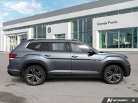 Elevate every family adventure with this exceptional 2019 Volkswagen Atlas Execline, a versatile and... (image 5)