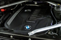 *English below* *Français:* Ce BMW X5 xDrive40i 2022, provenant d'un seul propriétaire ayant effectu... (image 9)