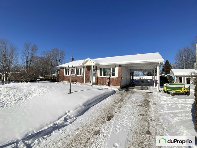 $425,000 - Bungalow for sale in Sherbrooke (Fleurimont) — photo 2