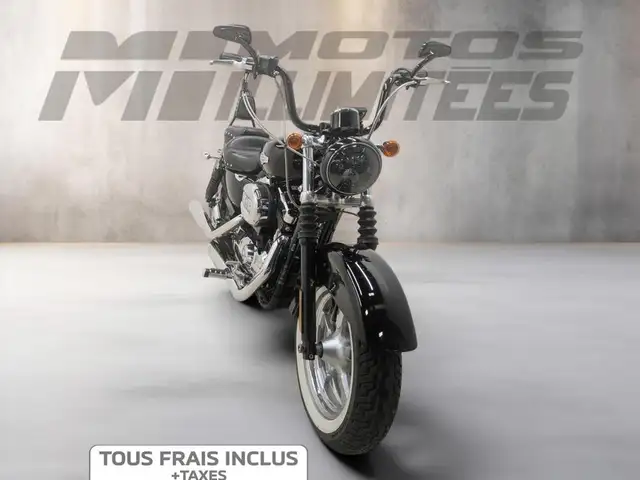 2012 harley-davidson XL1200C Sportster Custom in Street, Cruisers & Choppers in Laval / North Shore - Image 9